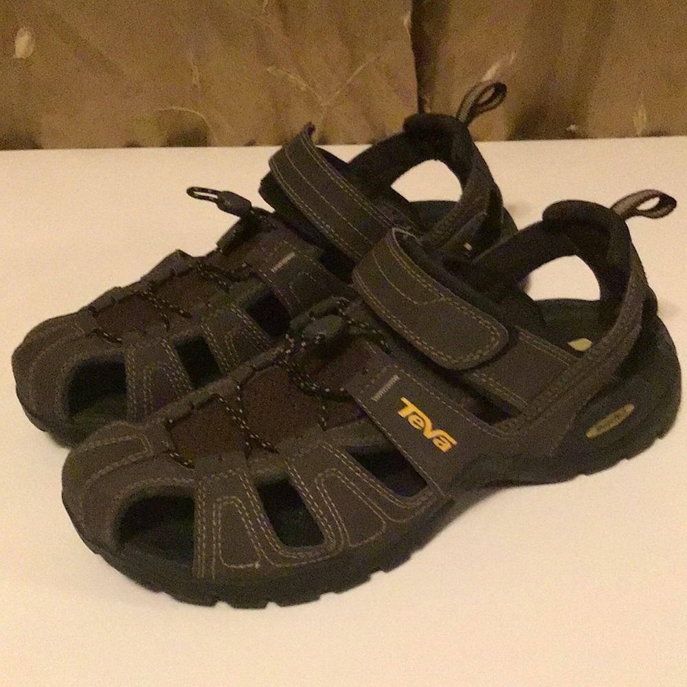 Teva Men's Brown and Black Closed-Toe Outdoor Sandals